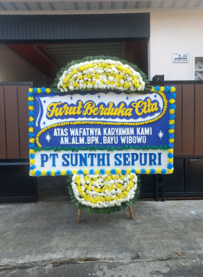 Papan Bunga Duka di Heledulaa Utara